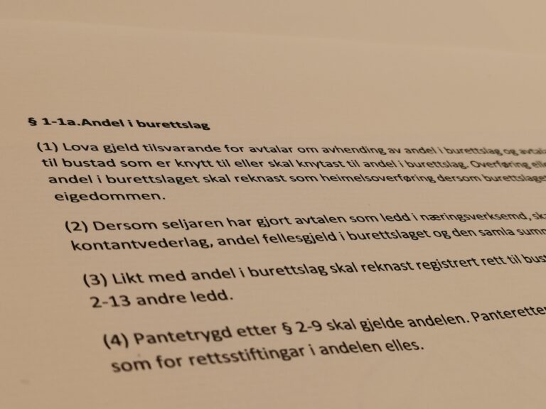 Avhendingsloven paragraf 1-1a med lovkommentar